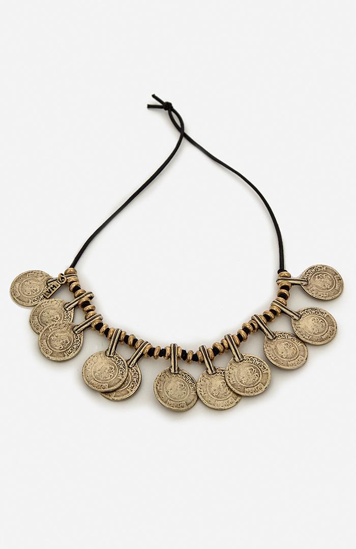 Dailylook Vanessa Mooney La Vida Boheme Statement Necklace In Brass At Dailylook