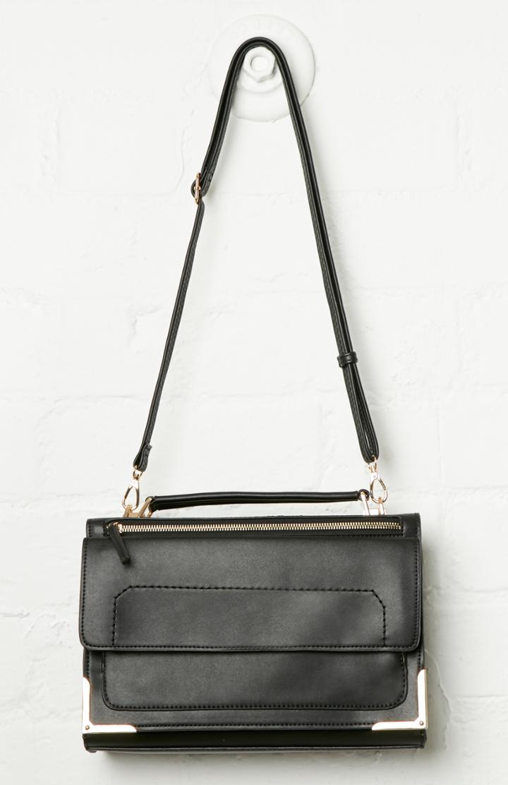 Dailylook Sonreal Vegan Leather Flapper Shoulder Bag In Black At Dailylook