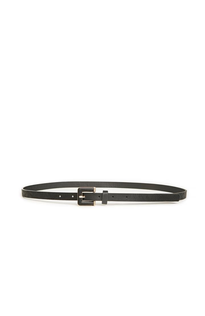 Dailylook Olivia Benson Skinny Vegan Leather Belt In Black At Dailylook