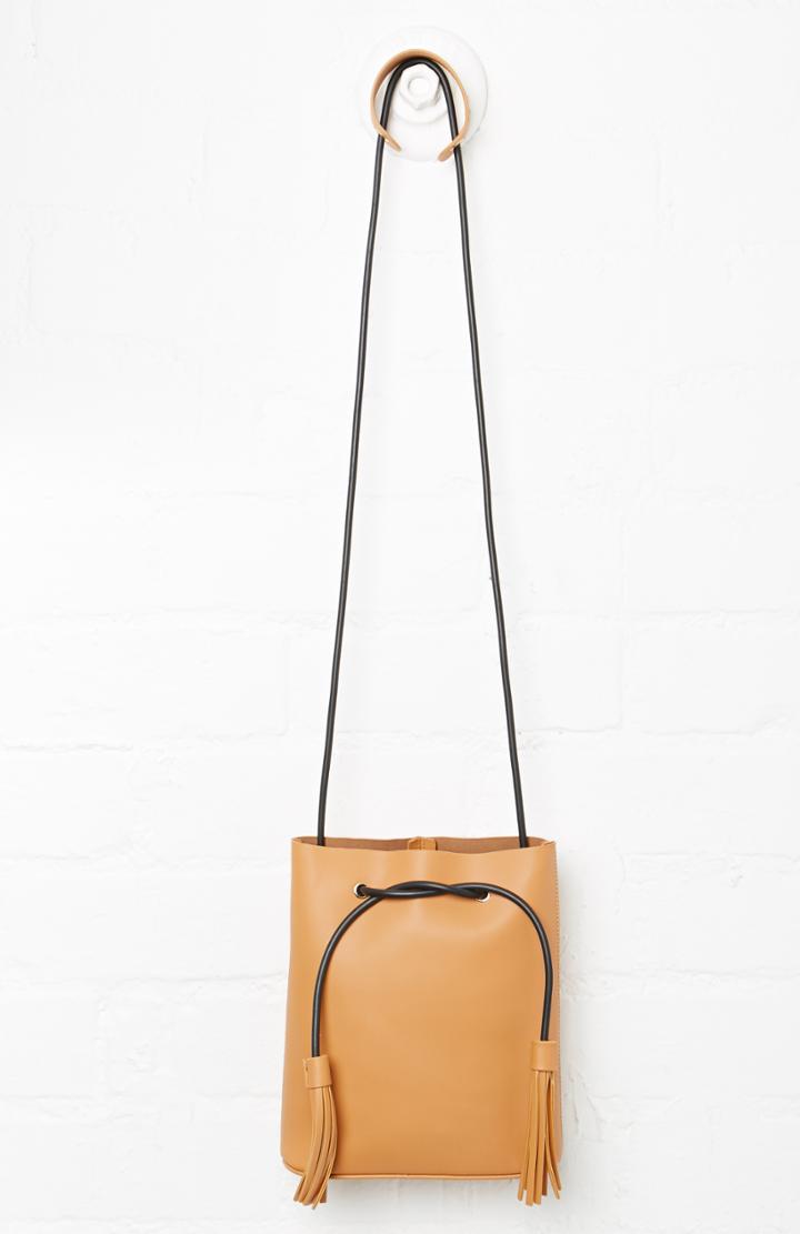 Dailylook Jake Ryan Vegan Leather Tassel Bucket Bag In Camel At Dailylook