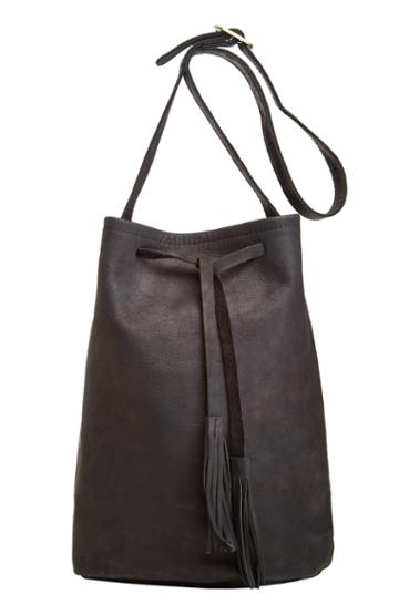 Dailylook Jesslyn Blake Leather Bucket Bag In Black At Dailylook