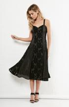 Dailylook Nbd Race For The Prize Dress In Black Xs - L At Dailylook