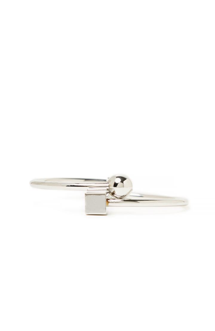 Dailylook Dailylook Xo Bracelet In Silver At Dailylook