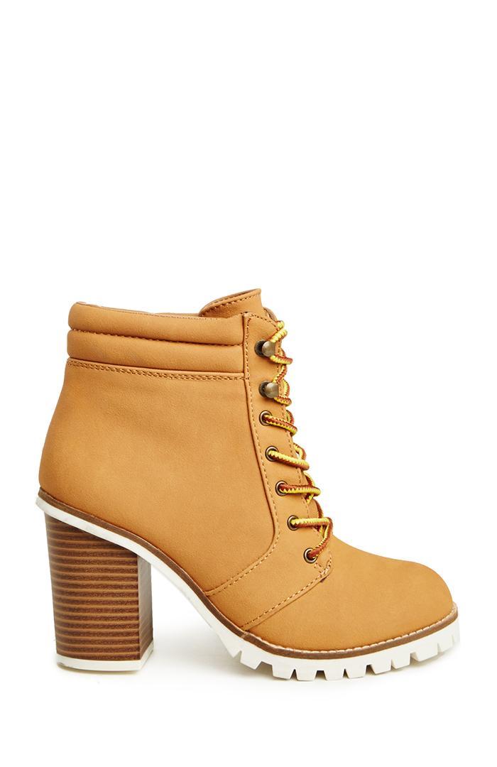 Dailylook Dolce Vita Linnie Boots In Tan 6 - 10
