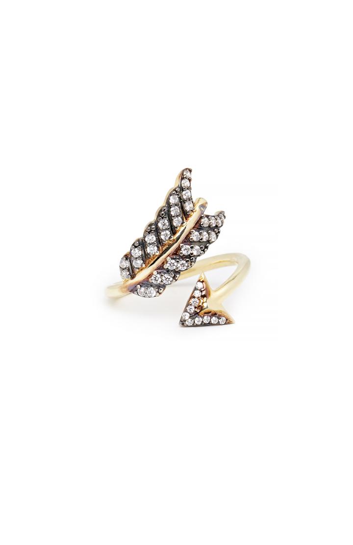 Dailylook Natalie B Shooting Arrow Ring In Gold 6 At Dailylook