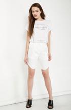 Dailylook Six Crisp Days Curved Shorts In Ivory S - L At Dailylook