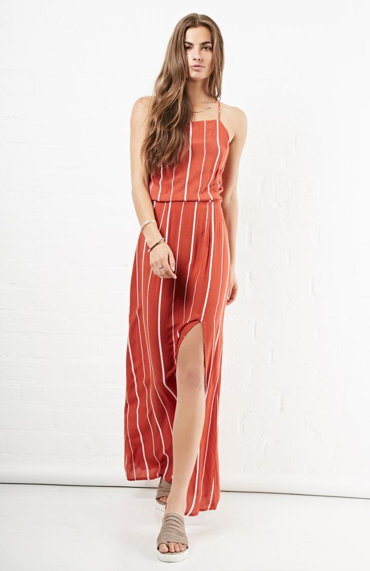 Dailylook Faithfull The Brand X Dailylook Hey Beau Maxi Dress In Terracotta Xs - S At Dailylook