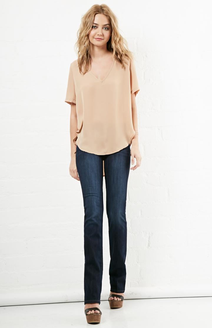 Dailylook Joes Jeans Danitza Curvy Bootcut Jeans In Dark Blue 24 - 32 At Dailylook