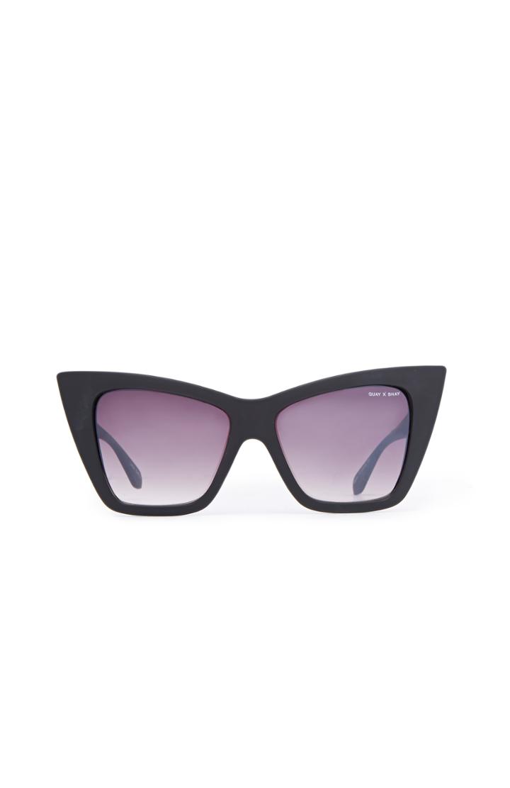 Dailylook Quay X Shay Mitchell Vesper Sunglasses In Black At Dailylook