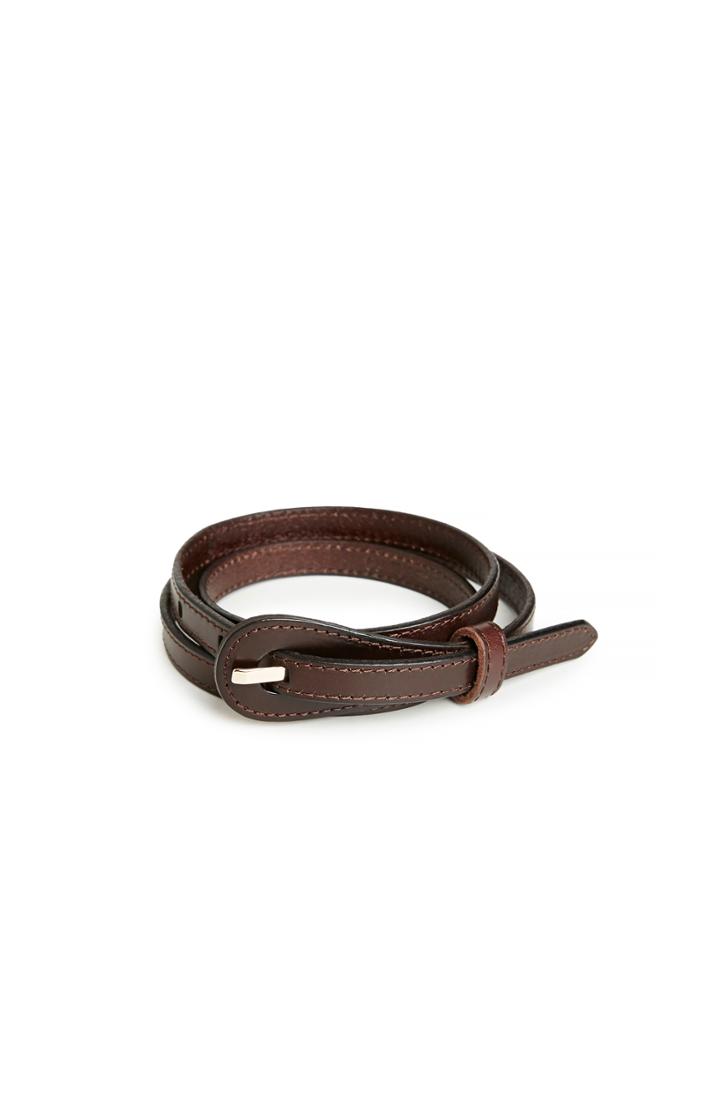 Dailylook Robbie Hart Skinny Leather Belt In Brown At Dailylook