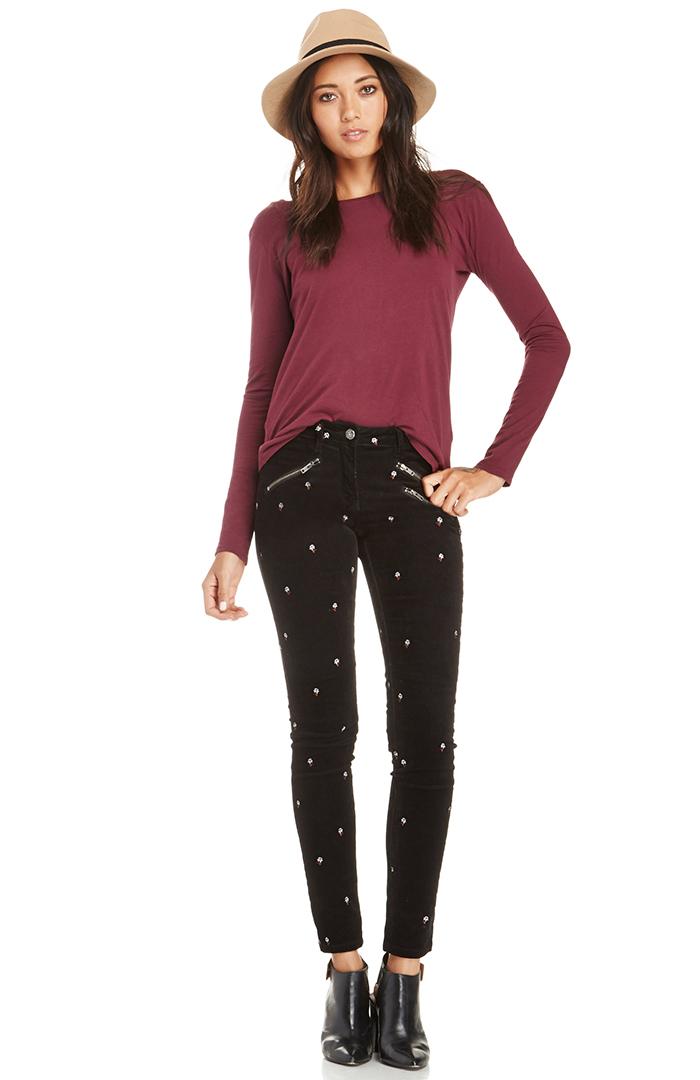 Dailylook Maison Scotch Rib Cord Floral Embroidered Pants In Black 24 - 26 At Dailylook