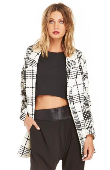 Dailylook Charlotte Plaid Cocoon Coat In Black / White S - L