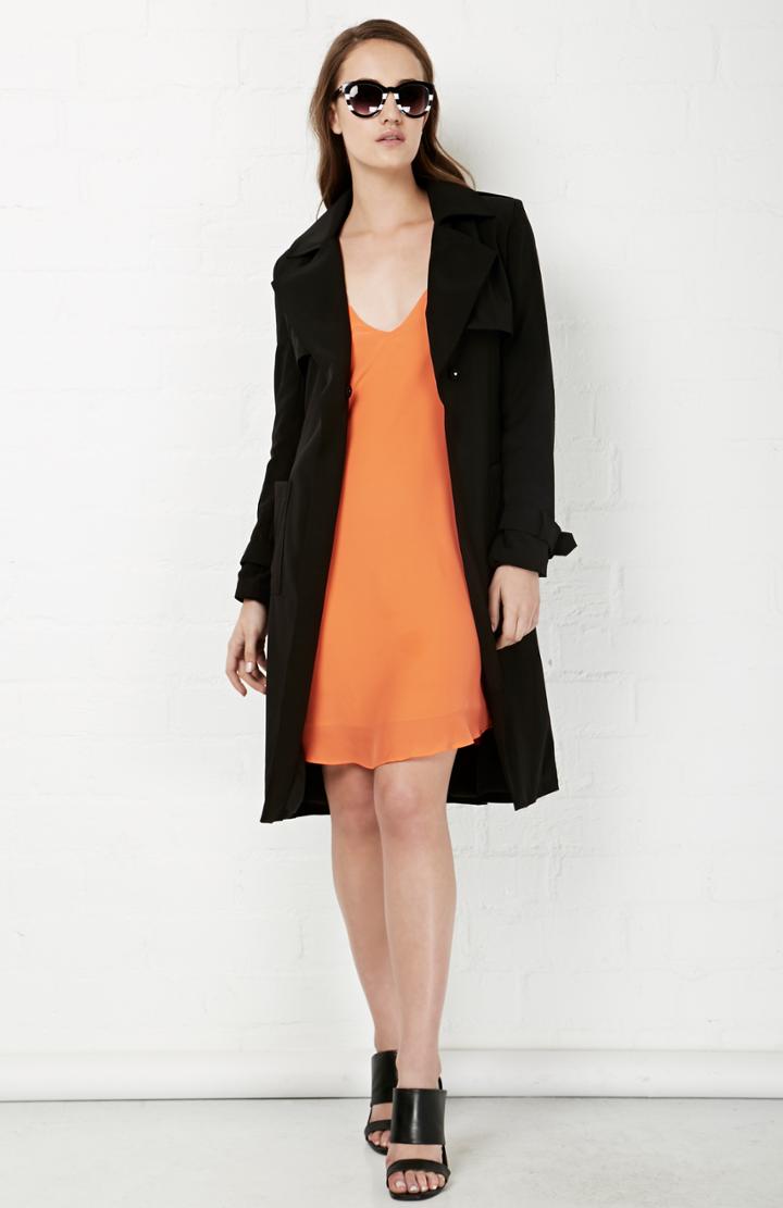 Dailylook Glamorous Classic Trench Coat In Black Xs - L At Dailylook