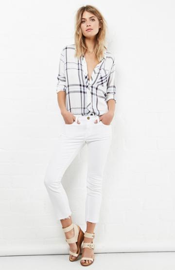 Dailylook Current/elliott The Cropped Straight Jeans In White 24 - 32 At Dailylook