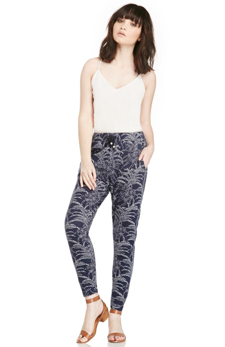 Dailylook Maison Scotch Jacquard Sweatpants In Navy Xs - M At Dailylook
