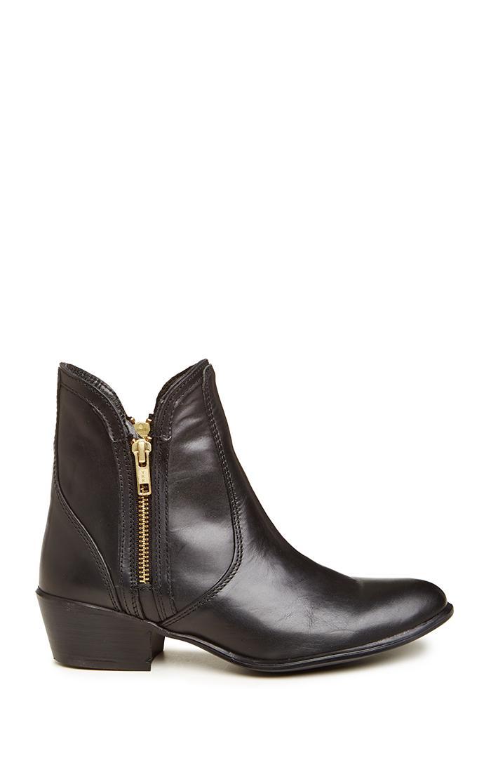 Dailylook Steve Madden Zipstr Booties In Black 6 - 10