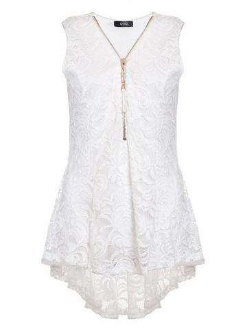 *quiz Cream Lace Zip Tassel Top