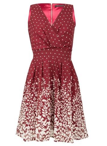 *tenki Maroon V-neck Leaf Print Dress