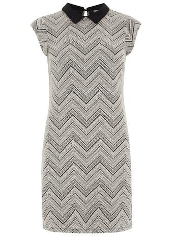 Dorothy Perkins Petite Chevron Printed Dress