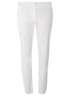 Dorothy Perkins *tall White Cotton Crop