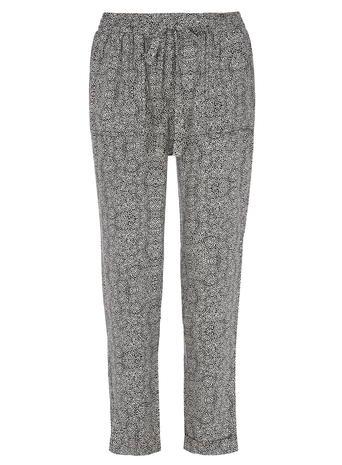 Dorothy Perkins Monochrome Floral Popcorn Joggers