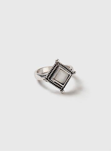 Dorothy Perkins Antique Silver Look Diamond Shape Stone Ring