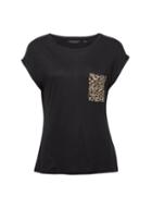 Dorothy Perkins Black Leopard Print Pocket T-shirt