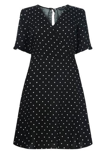 Dorothy Perkins Dp Curve Black Spotted Ruffle Back Fit And Flare Dress