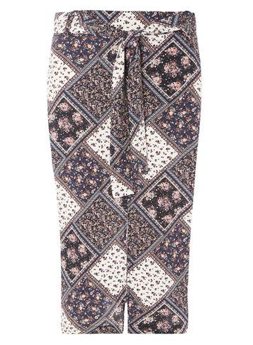 Dorothy Perkins Paisly Patchwork Column Skirt