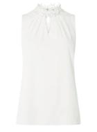 Dorothy Perkins White Lace Trim Twist Neck Top
