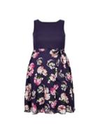 * Billie & Blossom Curve Navy Floral Print Midi Dress