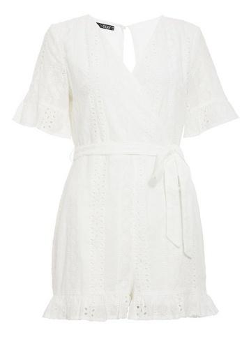 *quiz White Sam Faiers Broderie Playsuit