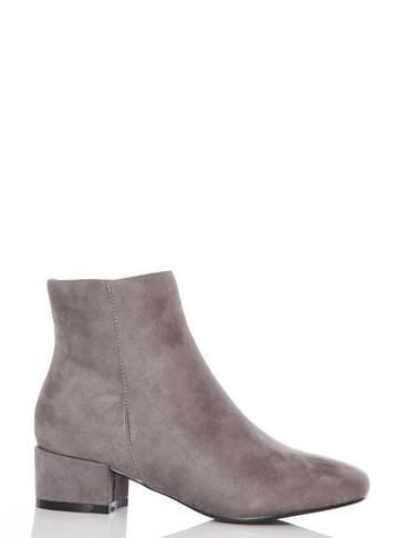 *quiz Wide Fit Grey Block Heel Boots