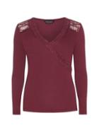 Dorothy Perkins Berry Lace Trim V Neck Top