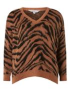Dorothy Perkins Petite Brushed V-neck Jumper
