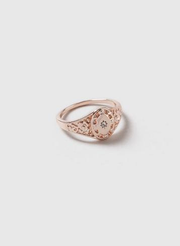 Dorothy Perkins Signet Ring