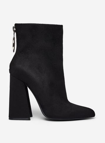 *lola Skye Black 'lake' Ring Ankle Boots