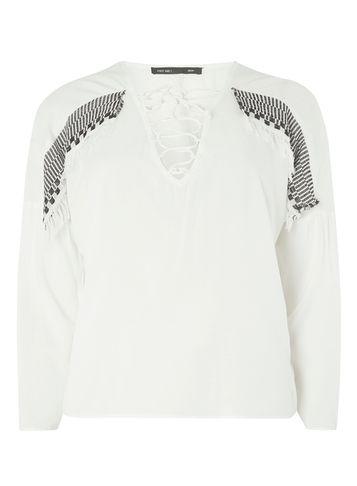 Dorothy Perkins *first & I White Fringe Top