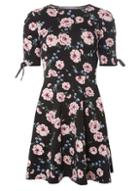 Dorothy Perkins Petite Black Floral Print Fit And Flare Dress