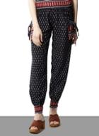 Dorothy Perkins *izabel London Black Feather Print Pants