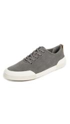 Vince Victor Canvas Low Top Sneakers