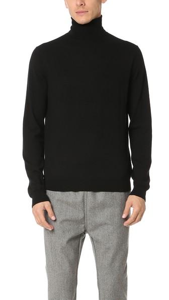 Vince Featherweight Turtleneck Sweater