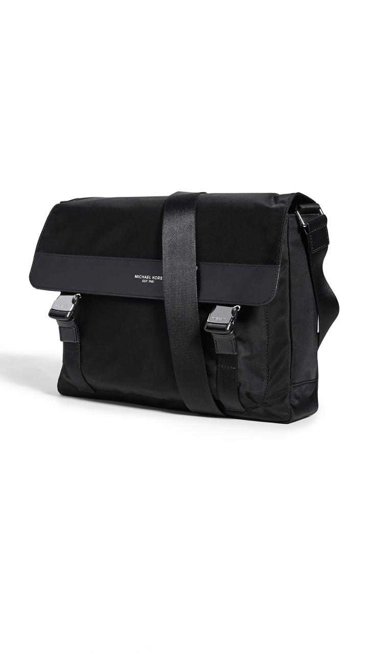 Michael Kors Kent Messenger