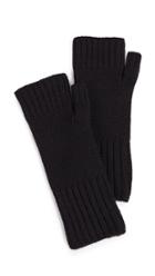 Ami Mittens