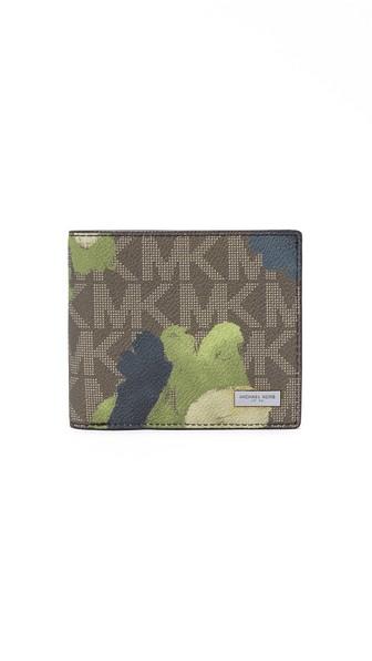Michael Kors Jet Set Painterly Camo Billfold