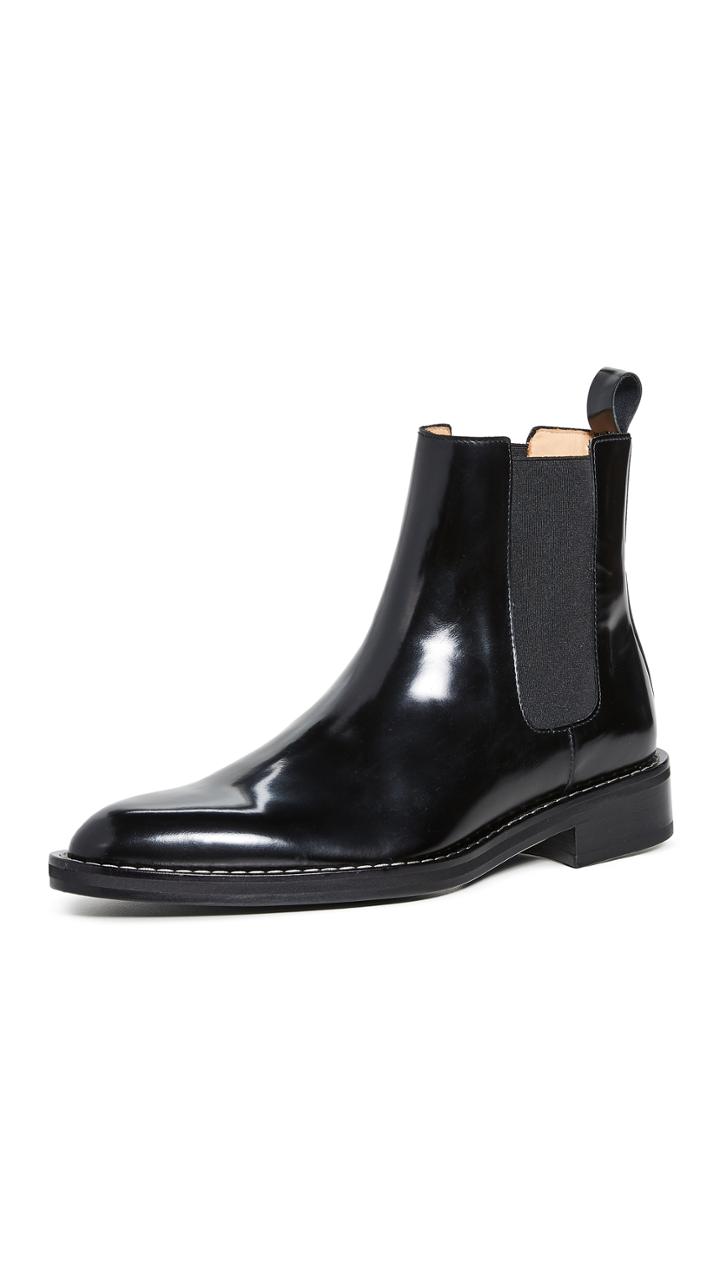 Ami Chelsea Boots
