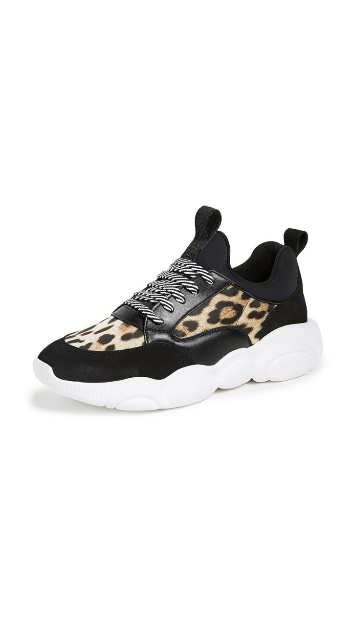 Moschino Runners