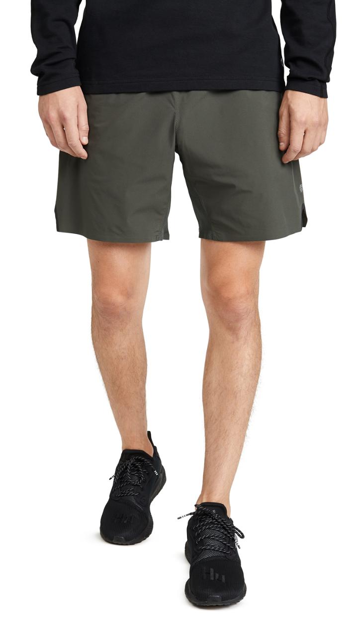 Reigning Champ 7 Hybrid Training Shorts