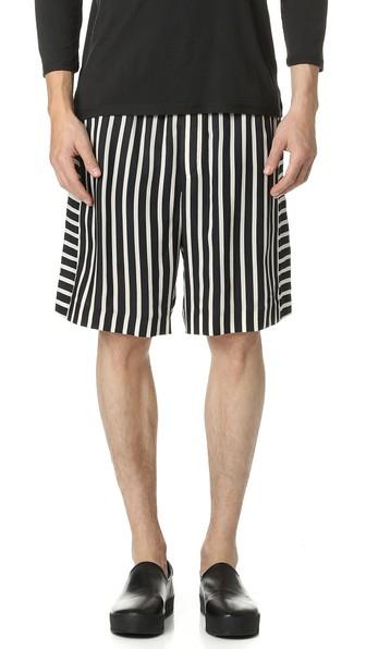 Mcq Alexander Mcqueen Paneled Shorts