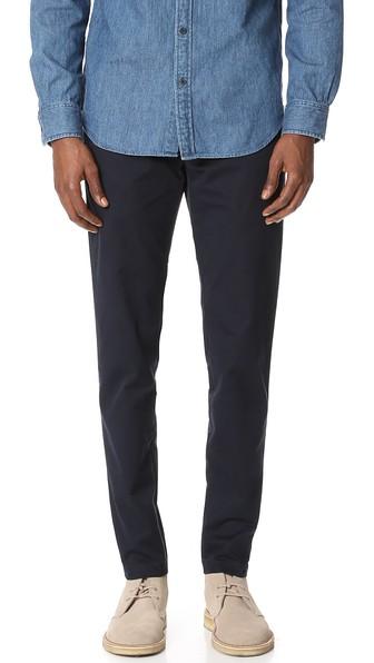 Club Monaco Lightweight Connor Chinos
